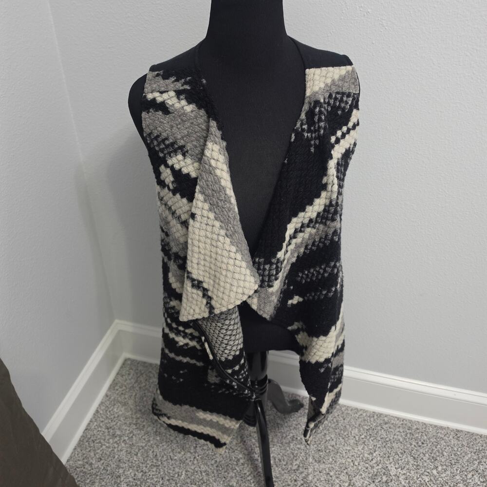 Guest Editor Wool Blend Southwestern Open Front Vest Women’s L Black Gray Boho